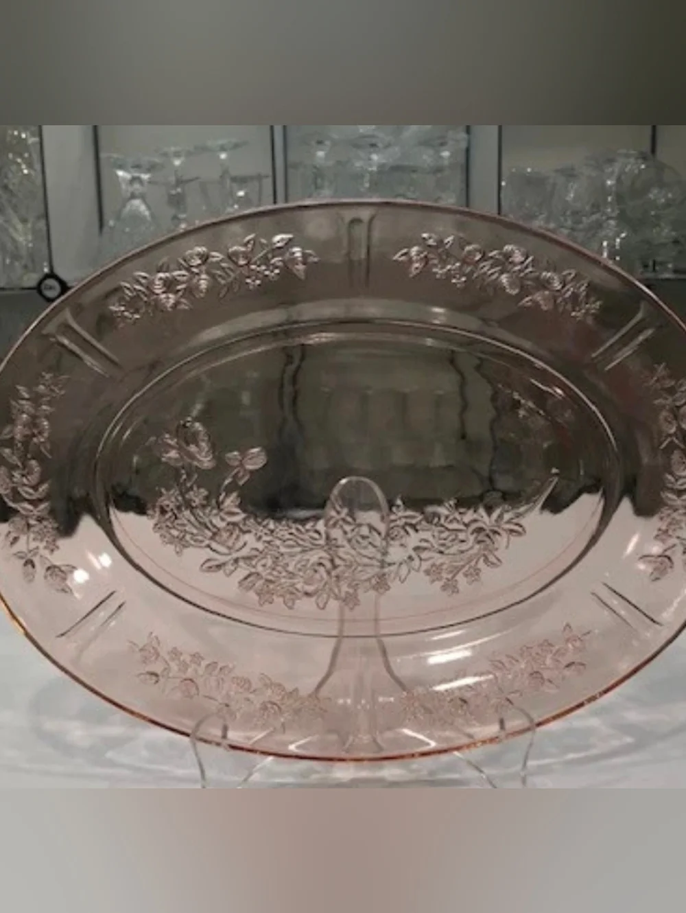 Federal Glass Company Sharon Pink Depression Glass oval platter from 1935–1939,